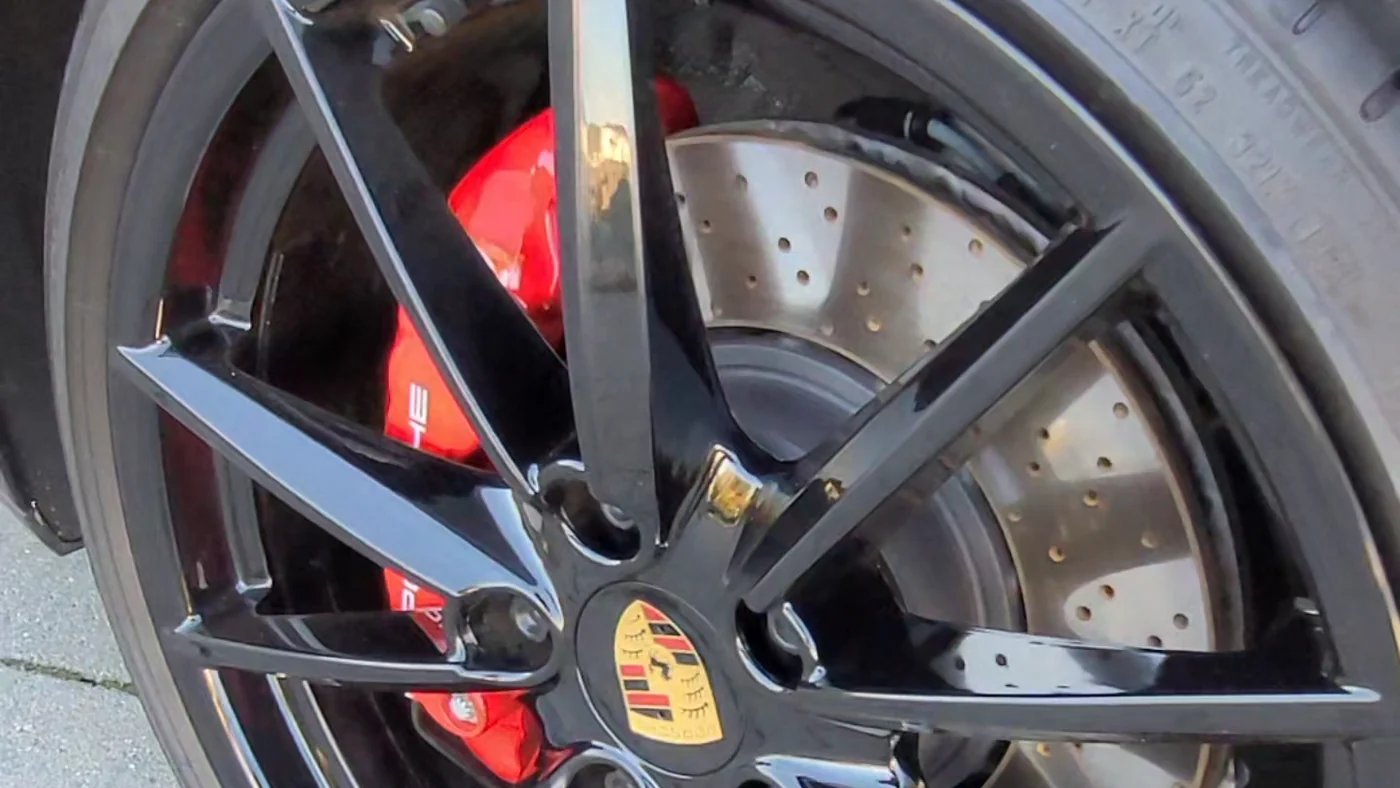 Porsche 911 Carrera 4S – Felgen & Details