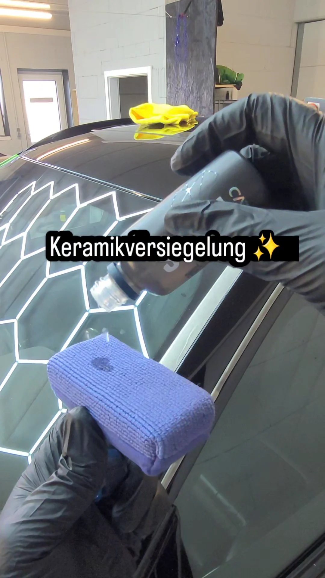 Keramikversiegelung mit Applikator am BMW X6